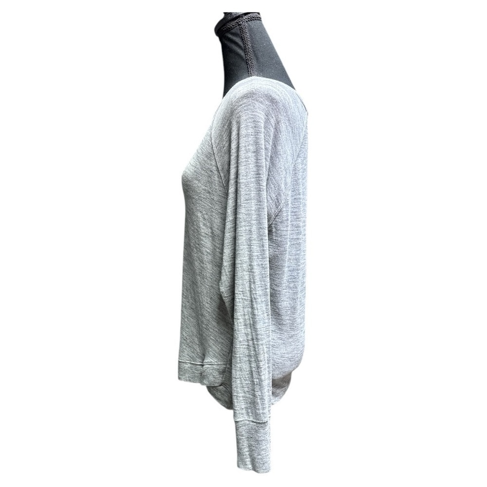 Athleta Long Sleeve Gray Workout Yoga Top Size Medium - Picture 2 of 9